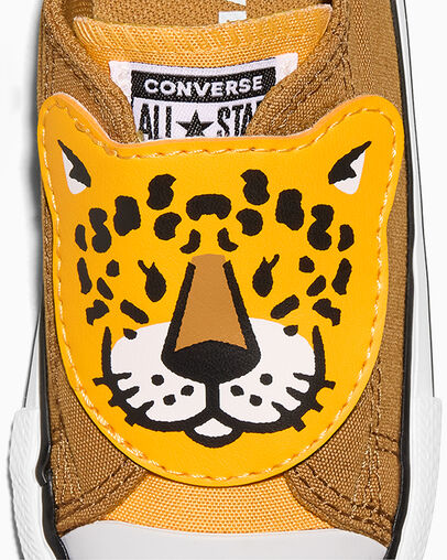 Chuck Taylor All Star One Strap Leopards Easy-On Honey Stick Brown/Gold Palm/White, Detail Angle View