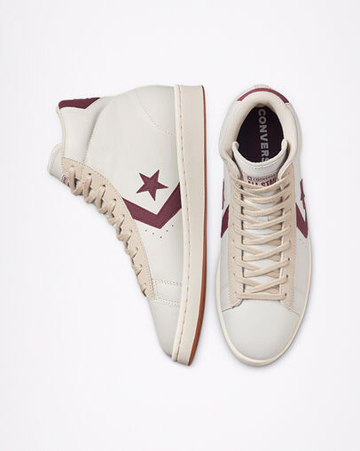 Pro Leather aus recyceltem Leder White/Deep Bordaeux/String, Top and Side View