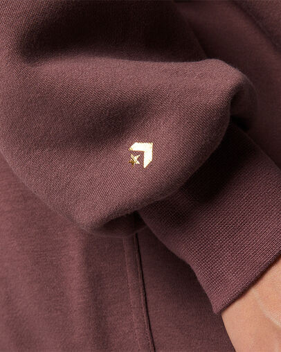 Pull-over &agrave; col montant avec patch Chuck Taylor Vin sombre, Detail View