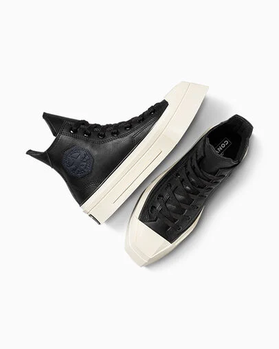 Chuck 70 De Luxe Squared Noir/&Eacute;cru/Noir, Angled View