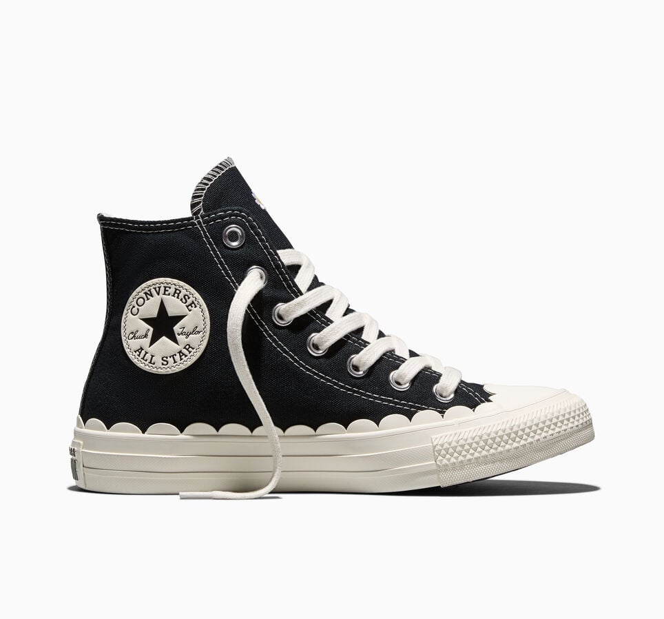 Chuck Taylor All Star Petal Pop Black/Egret/Egret