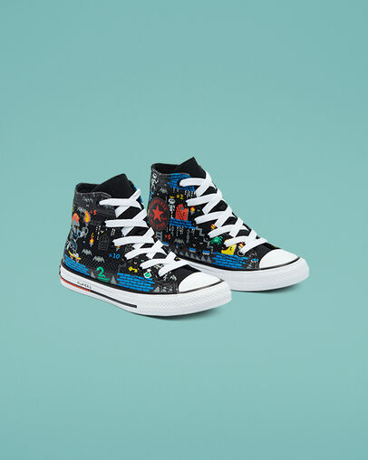 Chuck Taylor All Star Gamer Black/Bright Poppy, Angled View