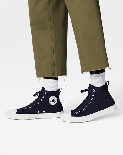 Chuck Taylor All Star Quilted Osidian/White/Gravel, On Foot Shot 1