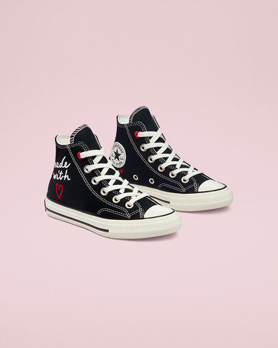 Love Thread Chuck 70 Negro/Garza/Rojo universitario, Angled View