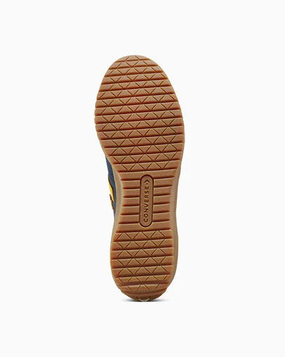 Run Star Trainer Suede Obsidian/Gum Honey/Sunny Angle, Outsole View