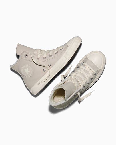 Chuck Taylor All Star Cozy Classic Ecru/Egret, Angled View