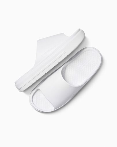 Converse Essential Slide Wit/Wit/Wit, Angled View