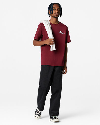 Camiseta con estampado Moon Mountain Remolacha oscuro, Full Body View