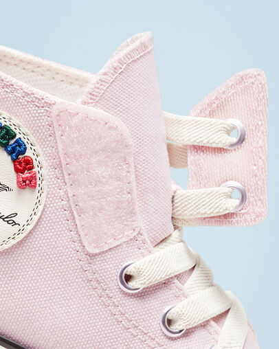 Chuck 70 Easy-On Happy Patch Barely Rose/Black/Egret, Detail Angle View