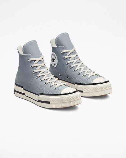 Chuck 70 Plus Ash Stone/White/Black, Angled View