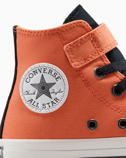 Converse x NARUTO SHIPPUDEN Chuck Taylor All Star Easy-On Pale Magma/Black/Golden Wren, Detail Angle View