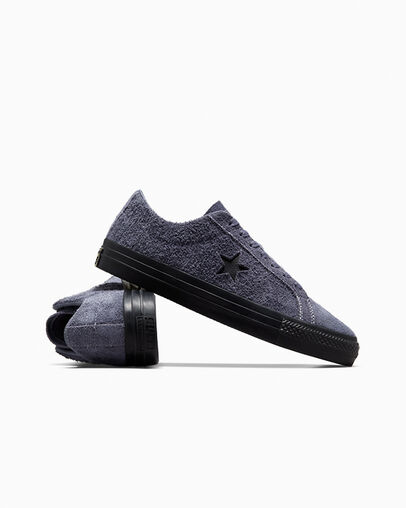 CONS One Star Pro Shaggy Suede Dark Moth/Dark Moth/Black, Detail Angle View