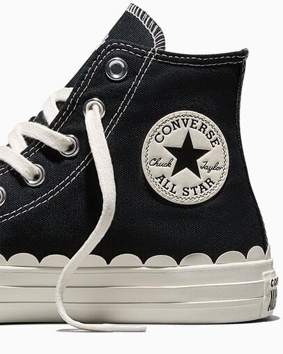 Chuck Taylor All Star Petal Pop Black/Egret/Egret, Detail Angle View
