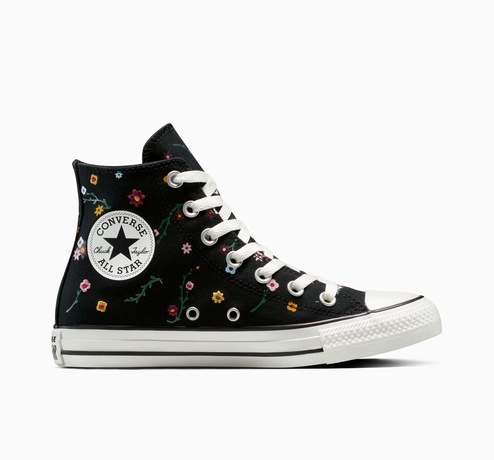 Chuck Taylor All Star Floral Embroidery Black/Frozen Acai/Branch Out