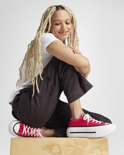 Chuck Taylor All Star Lift Double Stack Platform Canvas Red/Black/White, On Foot Shot 2