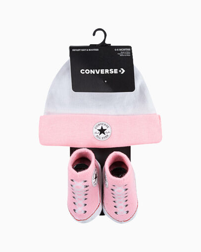 2-Piece Chuck Taylor Hat & Booties Set Arctic Punch, 3/4 View