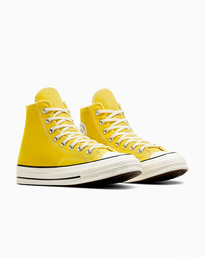 Chuck 70 Ave dorada/Garza/Negro, Top and Side View