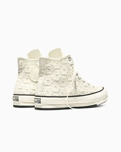 Chuck Taylor All Star EVA Lift Platform Floral Crochet Egret/Black/Egret, Heel View