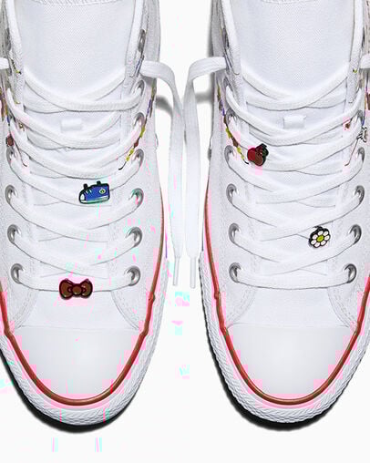 Converse x Hello Kitty And Friends Chuck Taylor All Star Charmed White/Red/Yellow, On Foot Shot 2