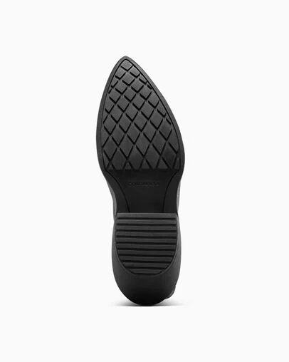 Chuck 70 De Luxe Pointed Leather Black/Black/Black, Outsole View