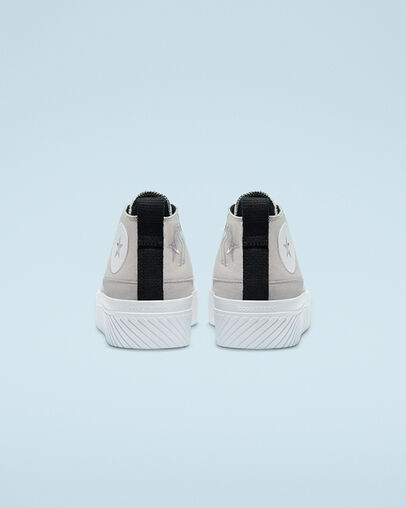 UNT1TL3D CS Alt Exploration Pale Putty/Black/White, Heel View