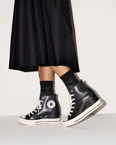 Chuck Taylor All Star Wedge Platform Sparkle Black/Egret/Black, On Foot Shot 2