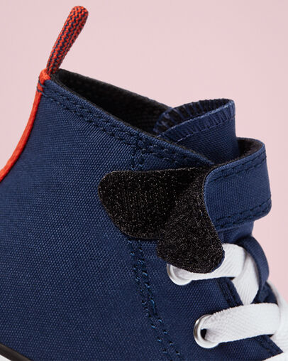 Toddlers' Converse Color Easy-On Chuck Taylor All Star Azul marino medianoche/Amapola brillante, Detail Angle View