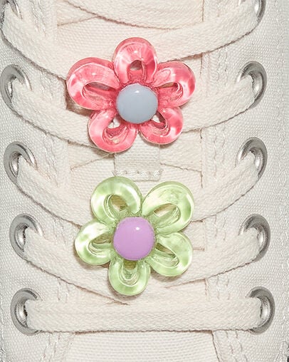 Chuck Taylor All Star Floral Accents Vintage White/Egret, Detail Angle View