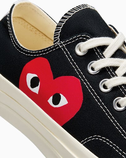 Converse x PLAY Comme des Garçons Chuck 70 Black/White/High Risk Red, Detail Angle View