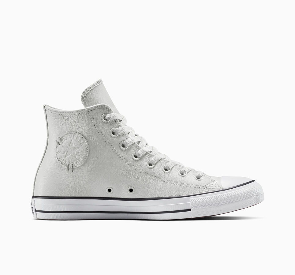 Chuck Taylor All Star Leather