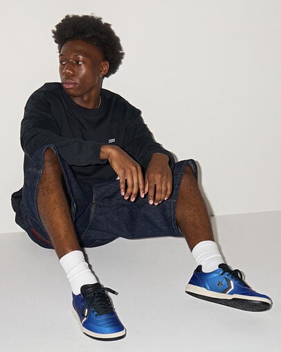 CONS Louie Lopez Pro 2 Blue/Silver/Black, On Foot Shot 1