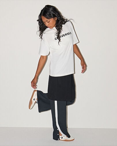 Run Star Trainer Ballet Flat Egret/Black/Gum, On Foot Shot 1