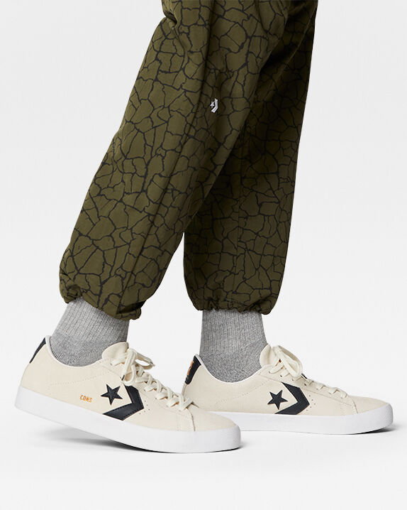 All Pro Leather. Converse.com