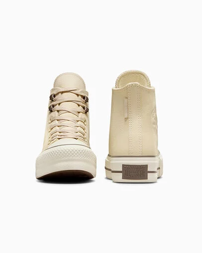 Chuck Tayor All Star Lift Platform Weatherized Leather Glaseado miso/Trufa/Garza, Heel View
