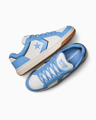 Pro Blaze Classic Leather & Suede Garza/Cielo abierto/Marfil natural, Angled View