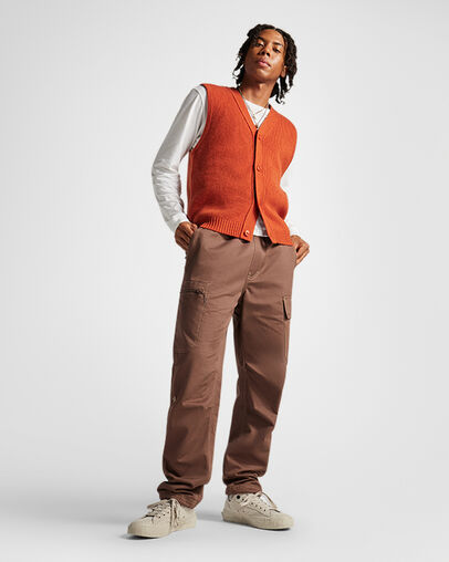 Chuck Taylor Alt Star Canvas Beach Stone/Black/White, On Foot Shot 1