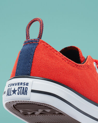 Chuck Taylor All Star Easy-On Bright Poppy/Midnight Navy, Detail Angle View