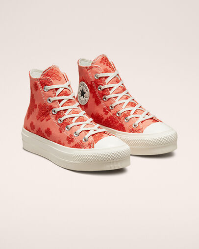 Chuck Taylor All Star Lift Platform Tonal Embroidery Bright Madder/Mantra Orange, Angled View
