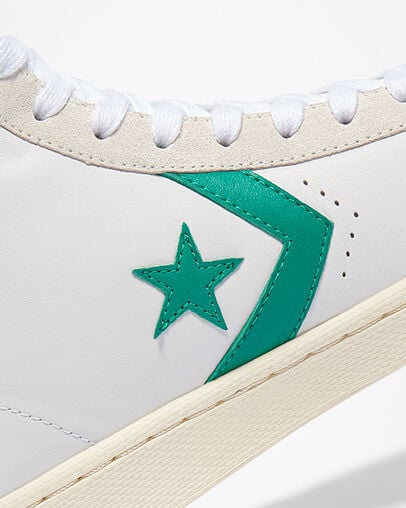 Pro Leather White/Court Green/Egret, Detail Angle View