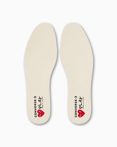 PLAY Comme des Gar&ccedil;ons Single Heart Chuck 70 Blanc lait/Noir/Rouge, Detail Angle View