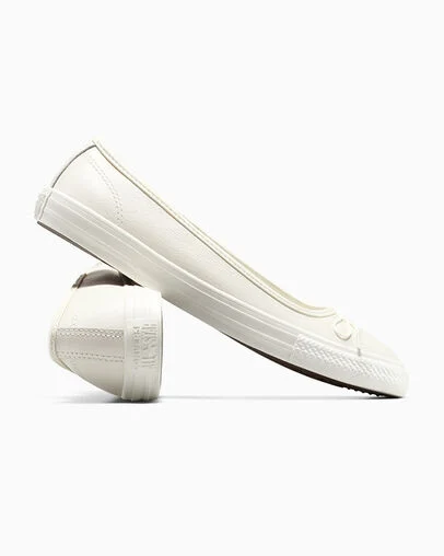 Chuck Taylor All Star Dainty Ballerina Leather Egret/Egret/Egret, Detail Angle View