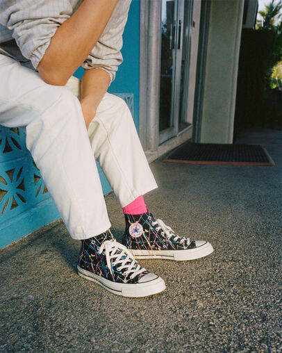 Archive Paint Splatter Chuck 70 Black/Hyper Magenta/Egret, On Foot Shot 2