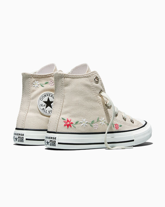 Chuck Taylor All Star Embroidered Flowers