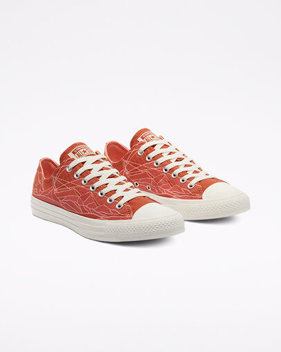 Chuck Taylor All Star Summer Daze Red Bark/Egret/Egret, Angled View