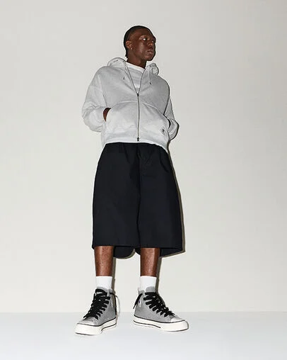 Chuck Taylor Throwback Classic Grey/Vintage White, On Foot Shot 1