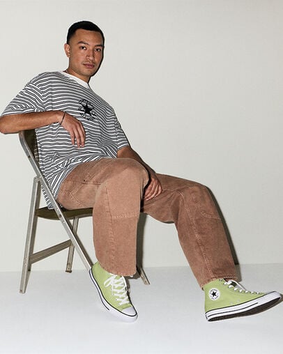 Chuck Taylor All Star Color Pop Festival Field, On Foot Shot 1