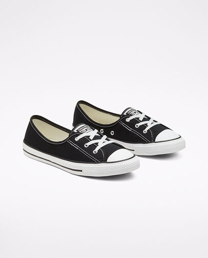 Ballet Lace Chuck Taylor All Star Slip Schwarz/Wei&szlig;/Schwarz, Angled View