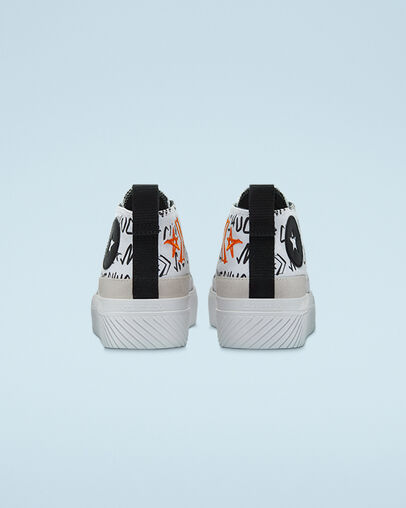 UNT1TL3D Digital Terrain Pale Putty/White/Black, Heel View