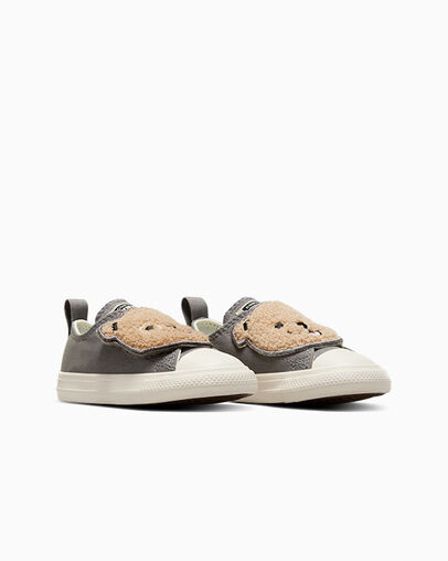 Chuck Taylor All Star One Strap Sherpa Bear Easy-On Gris requin/Marron chaud/&Eacute;cru, Top and Side View