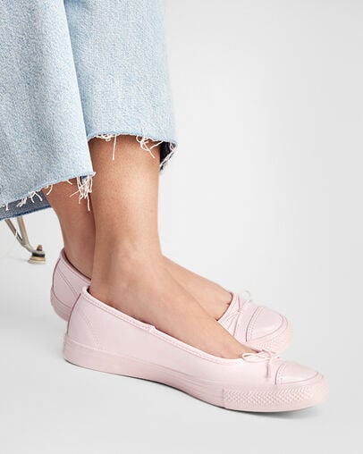 Chuck Taylor All Star Dainty Ballerina Slip On Sugar Berry/Sugar Berry, Reflective View